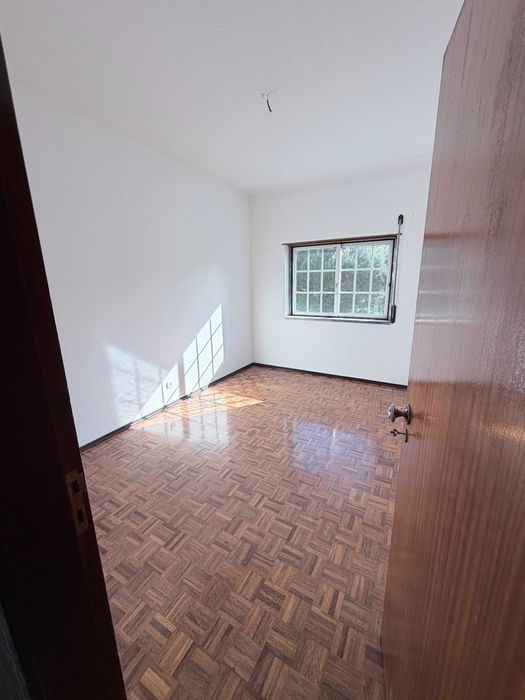 Espaçoso T3 em Loures