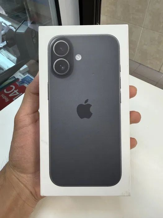 IPHONE 17 NOVO /LACRADO