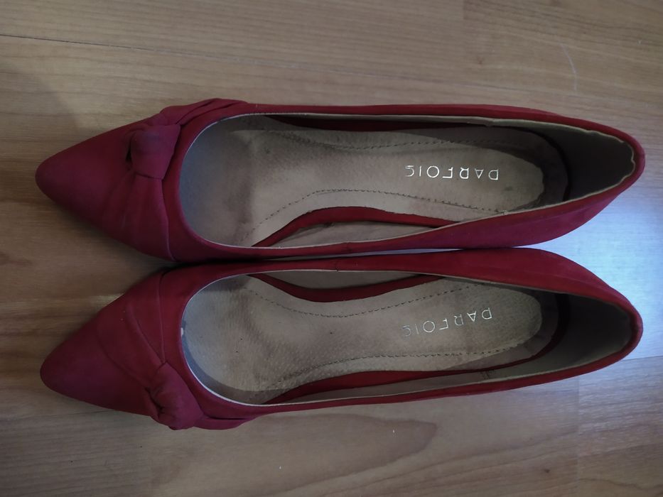 Sapatos vermelhos senhora
