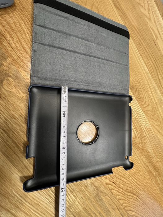 Etui na tablet wymiary 19 cm na 24 cm