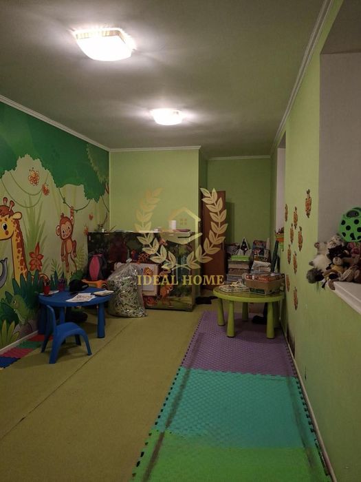 Продам центр дитячого розвитку в смт Борова