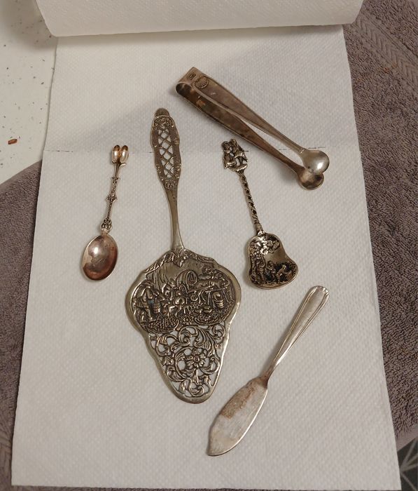 Столові прибори з Посрібленням