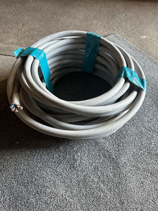 Nowy kabel elektryczny 5x16 mm