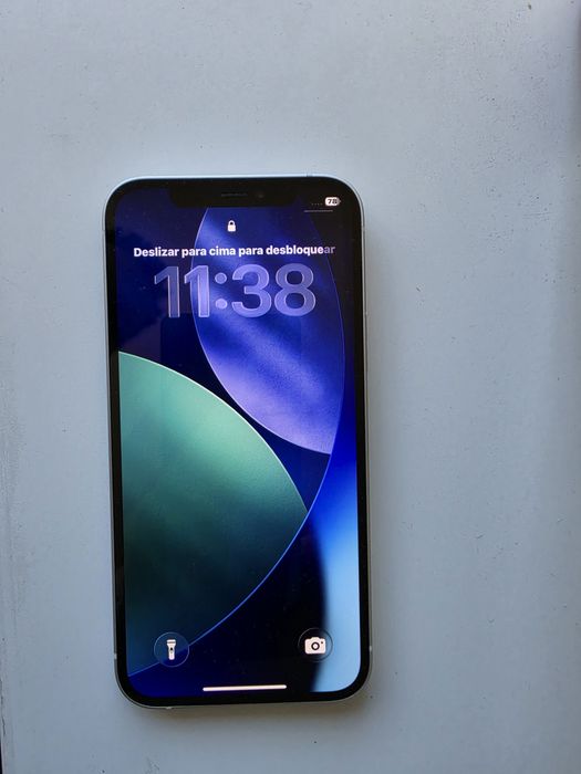 Iphone 12 bem cuidado