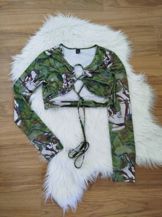 Shein zielona bluzka z długim rękawem y2k odkryty brzuch M