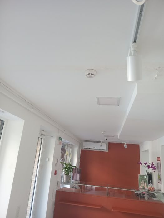 Продам приміщення  на Вокзальній навпроти Трашу!