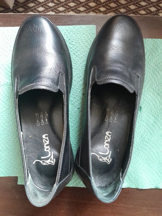 Туфлі шкіряні 36 розмір чорні універсальні