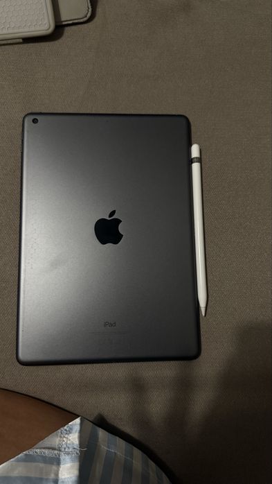 iPad 9.ª geração 256Gb com caneta da Apple