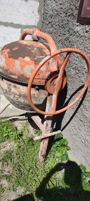 Бетономішалка, бетонозмішувач