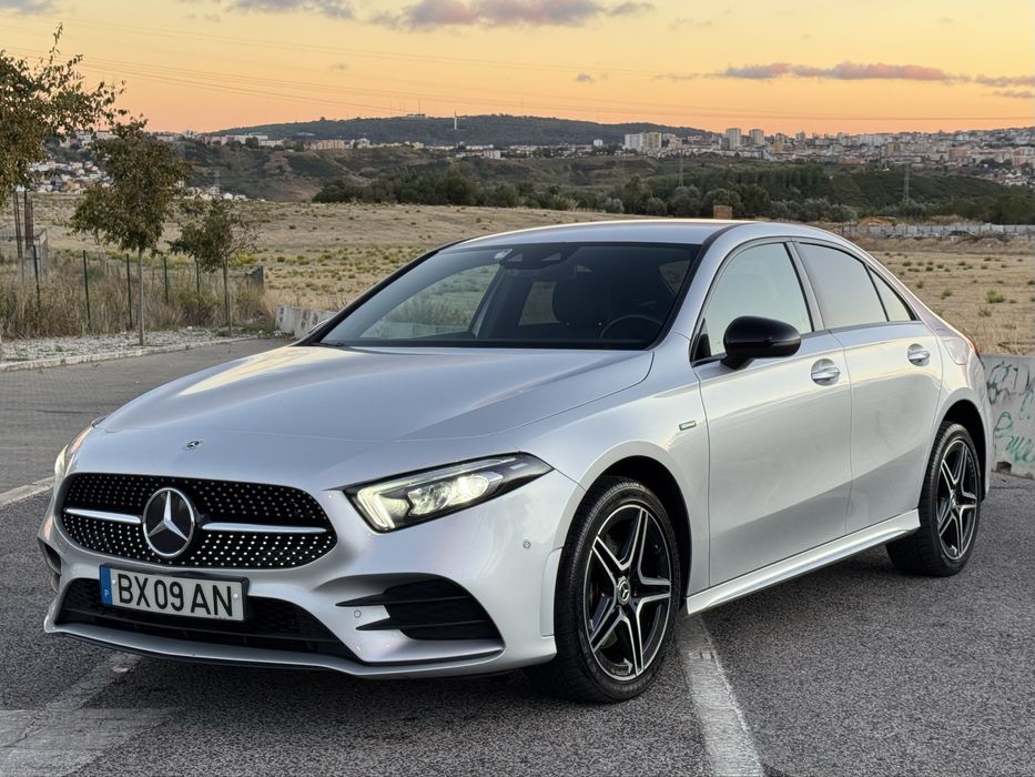 Mercedes A250e Limousine AMG 2021