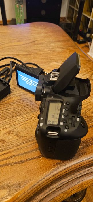 Lustrzanka  Canon EOS90D