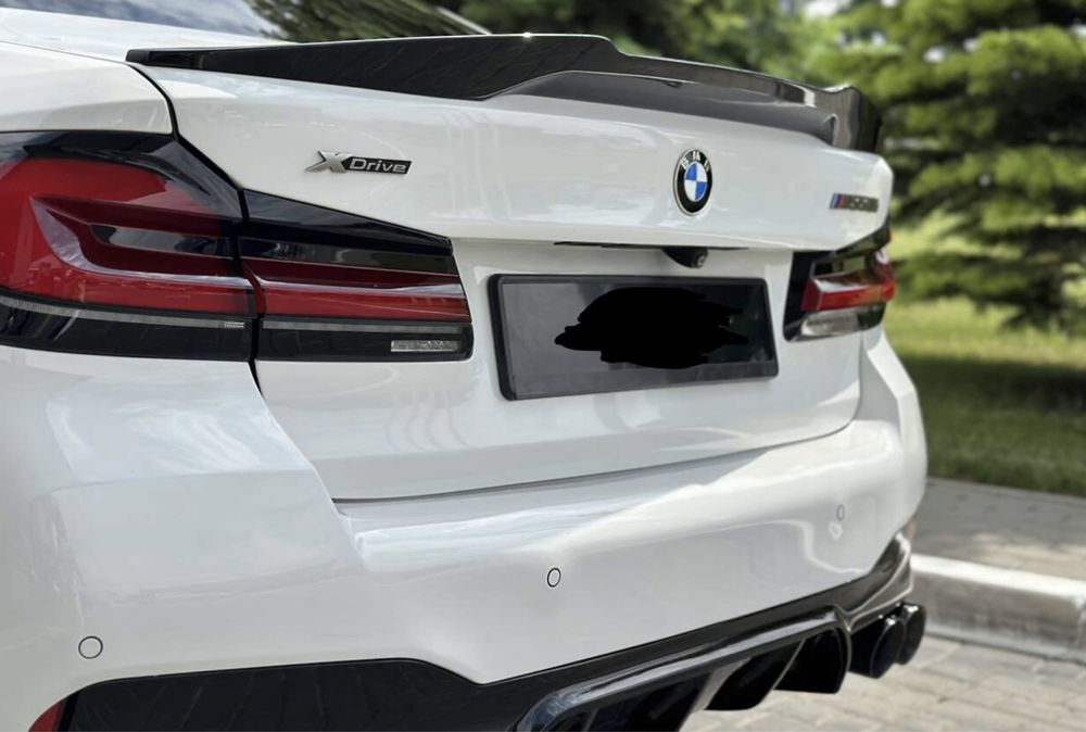 Комплект рестайлинга передний задний бампер BMW 5 G30 LCI m5