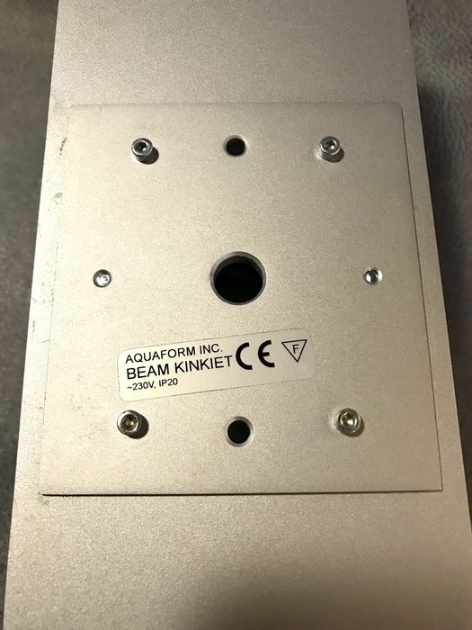 4 Kinkiety Aquaform  Beam zestaw z aluminium świecą góra dół