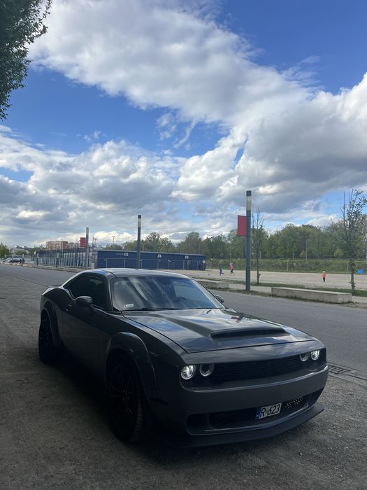 Dodge challenger 4x4 LPG