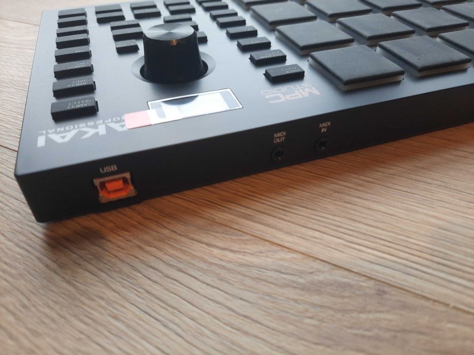 Kontroler Akai MPC Studio 2 | Jak nowy Susz • OLX.pl