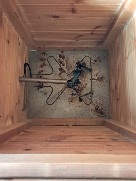 Wędzarnia elektryczna z dymogeneratorem