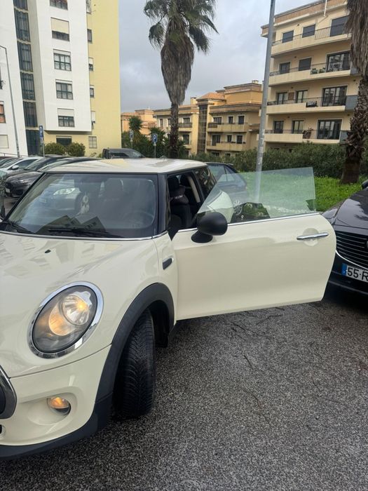 vendo ou troco Mini Cooper One D 2016 – Estado Excelente
