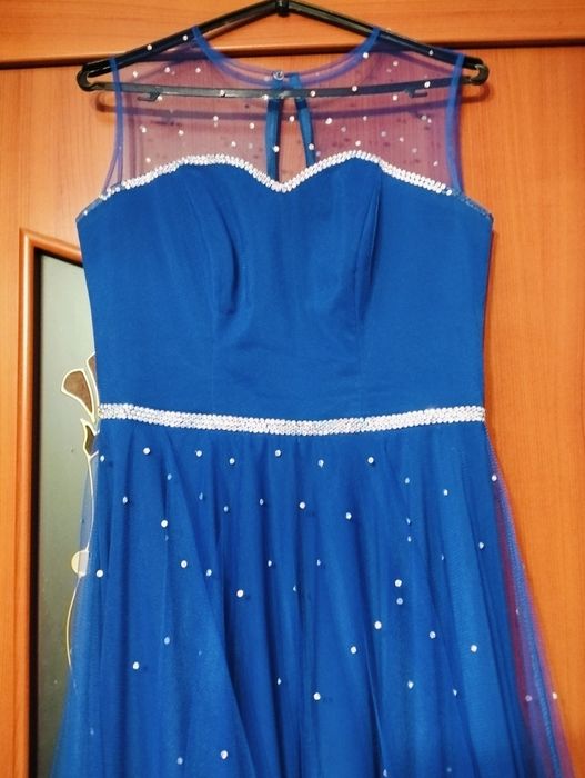 Продам выпускное платье