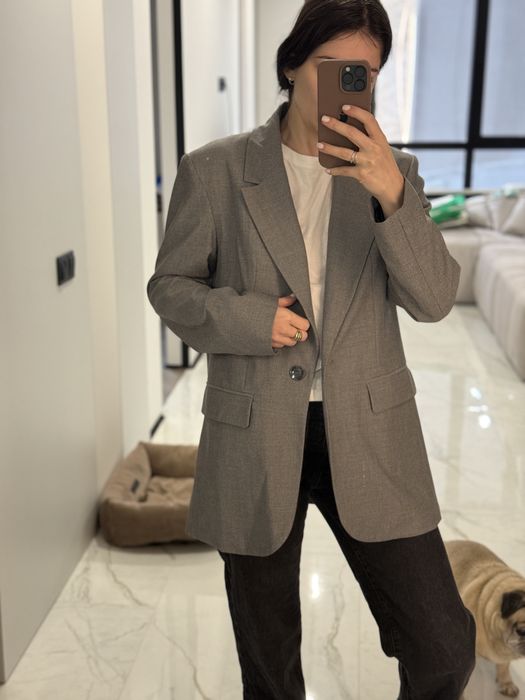 Сірий оверсайз піджак zara