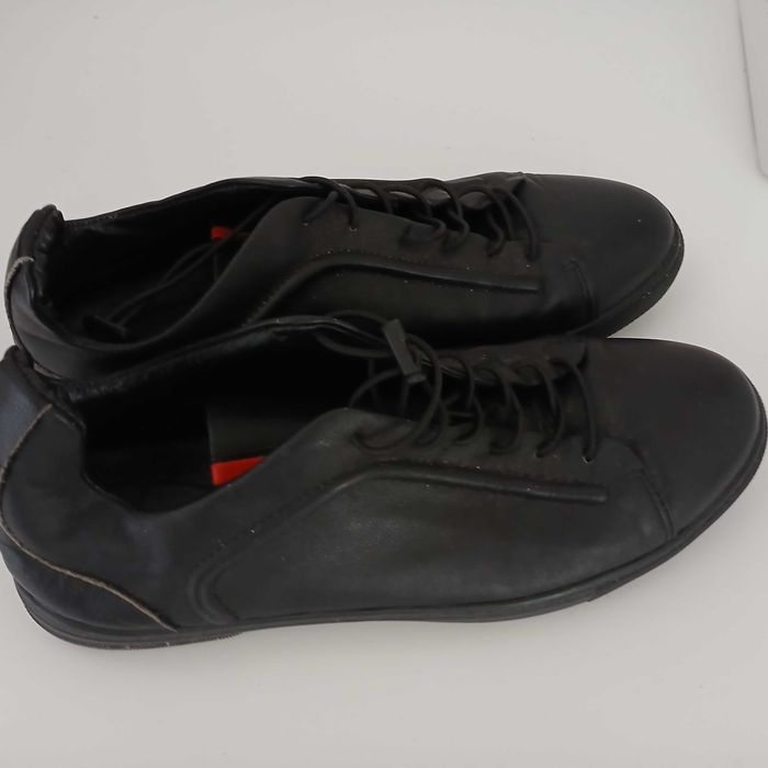 Buty PRADA czarne skóra rozmoar 43 - JAK NOWE!