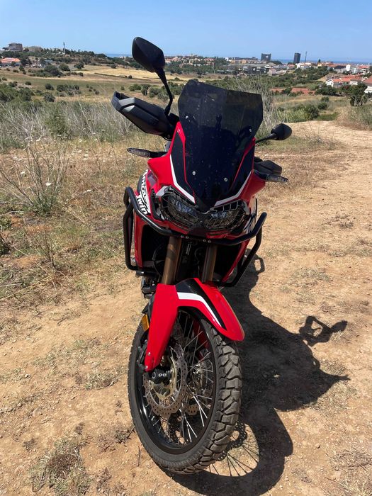 Honda Africa Twin CRF1000L 2018 | 27.000 km | Único Dono | Full Extras
