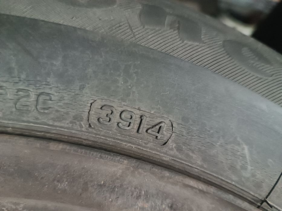 Komplet kół stalowych 5x115 Astra J opony zimowe 215/60R16