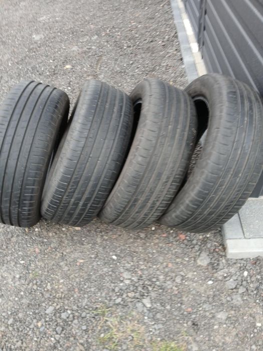 Opony letnie marki Good Year 215/55R17