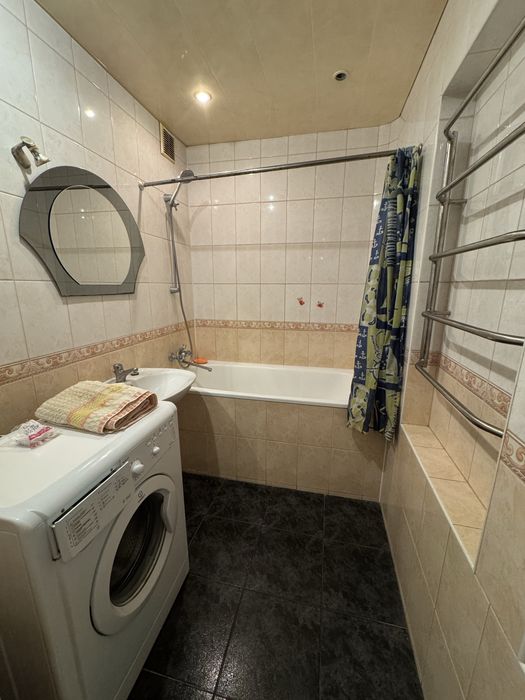 *Продається 3-к квартира на Раківці