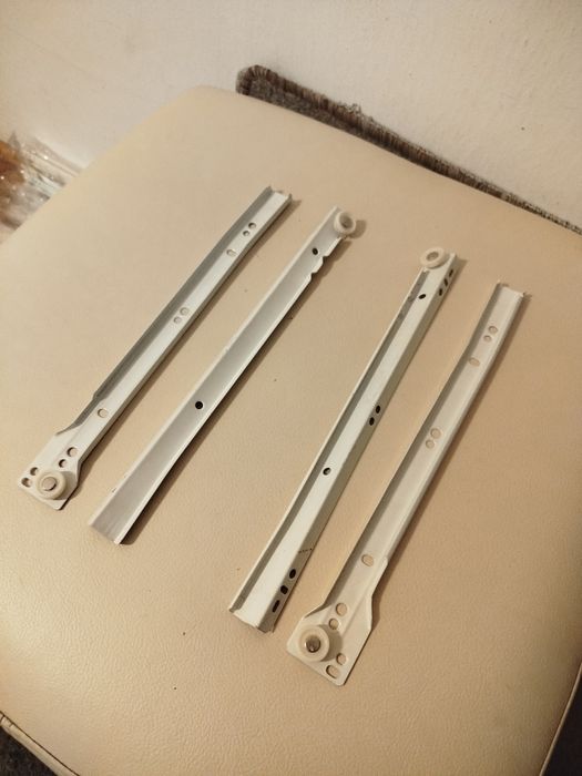 Prowadnice do szuflad 300 mm (30 cm) – Komplet, Stan bdb