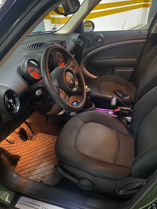 Vendo Mini Countryman Cooper D
