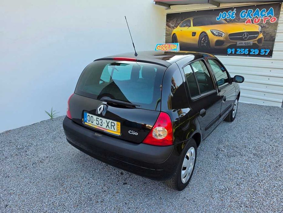 Renault Clio 1.2i 8v 60Cv 130.000Km 07/2004