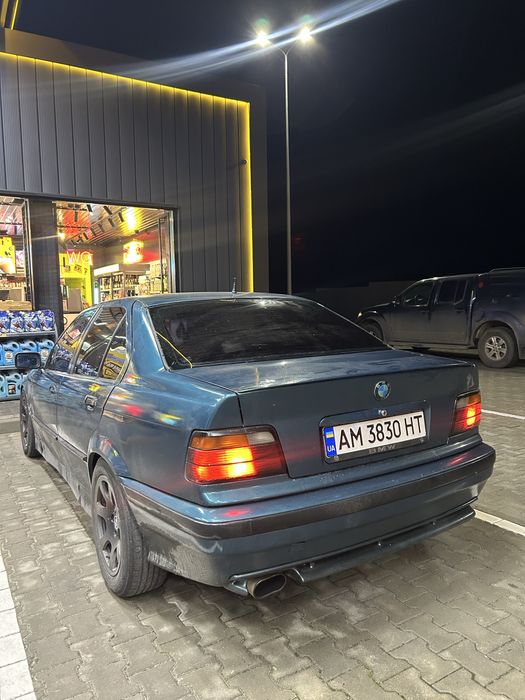 Продам бмв е36 2.0 Газ бензин