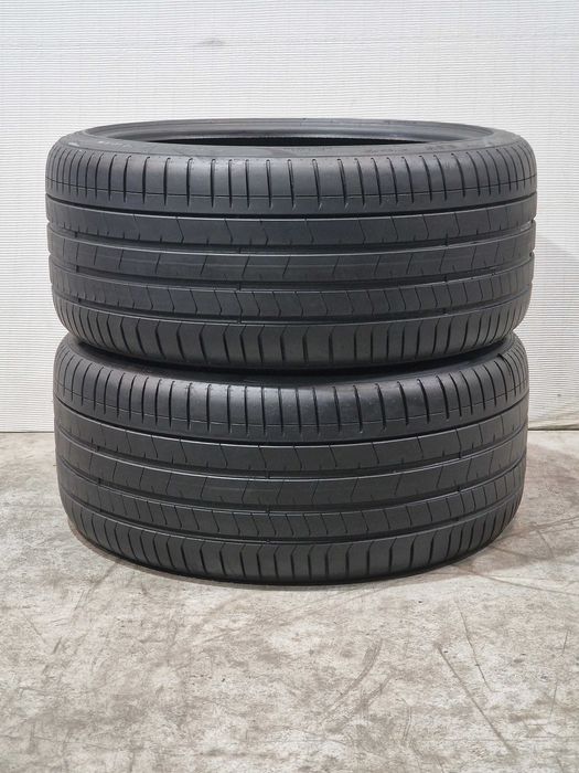 2 Pneus 275/35R21 PIRELLI Semi Novos