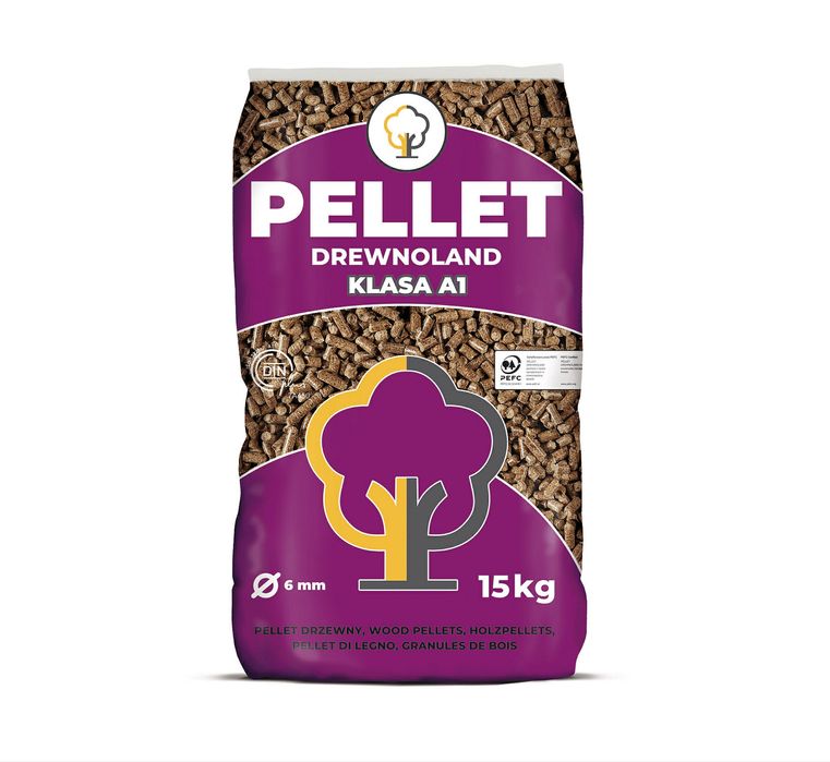 Drewno opałowe pellet kominkowe rąbane gotowe do palenia suche