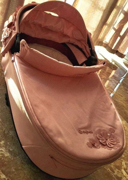 Люлька Cybex Priam 4.0 simply flowers pink