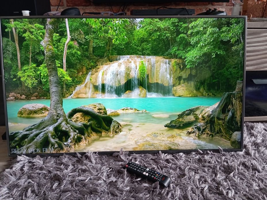 Sprzedam tv Samsung 55 cale.