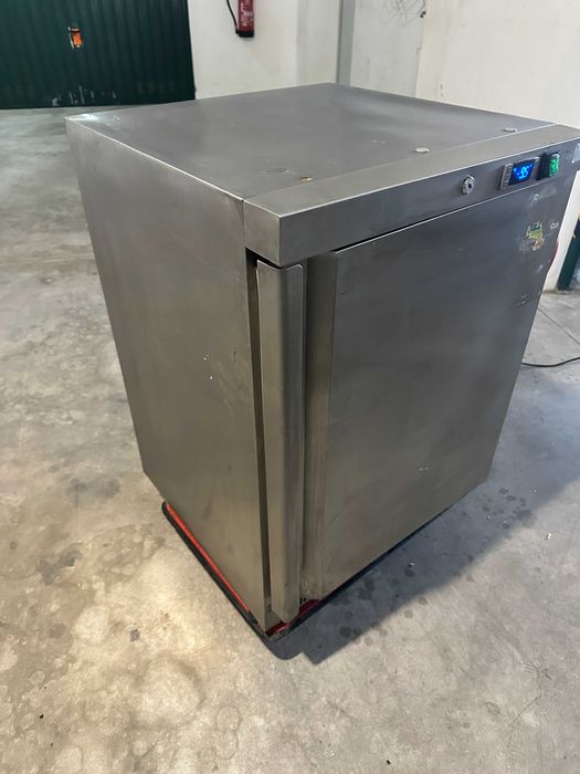 Congelador / Armario Congelaçao 130 Lts  Baixo INOX Profissional