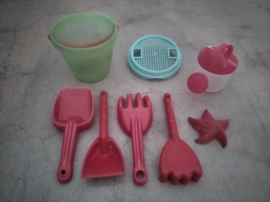 Conjuntos de brinquedos / jogos de praia 10+ peças