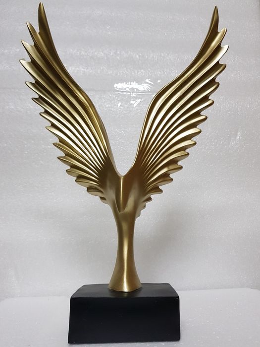Peça de decoração Águia lindíssima  com 30 cm