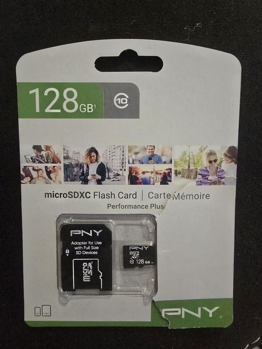 karta pamięci PNY Performance Plus microSDXC o pojemności 128 GB wraz z adapterem SD w fabrycznym opakowaniu blister