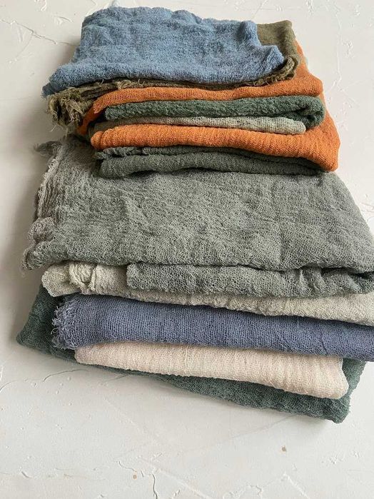 марлевые обрезки, салфетки, для бытовых нужд.