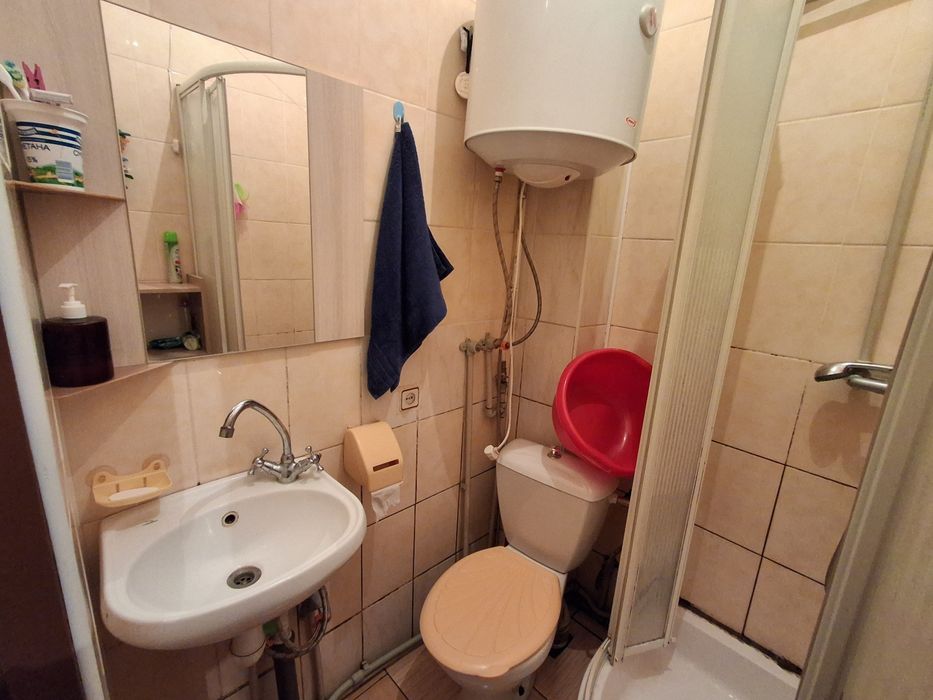 продаж кімнати в гуртожитку