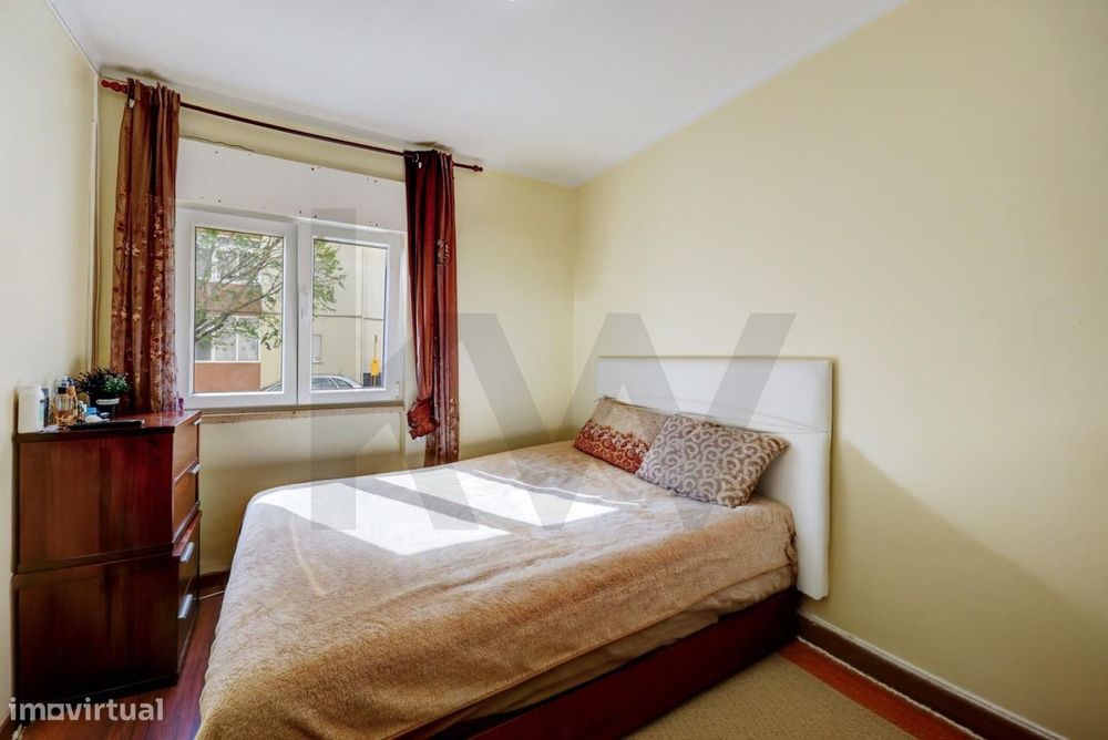 Apartamento T2 em Alverca com Ar Condicionado – Pronto a Habitar