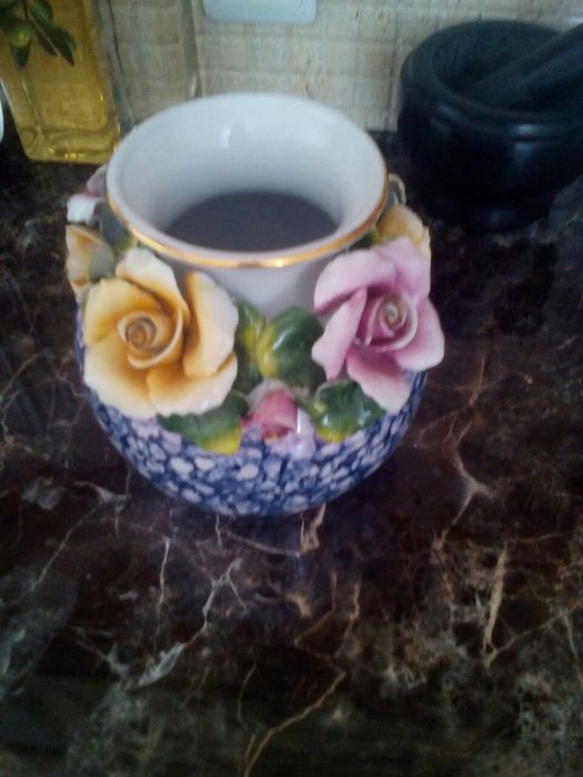 Ваза фарфорна нова