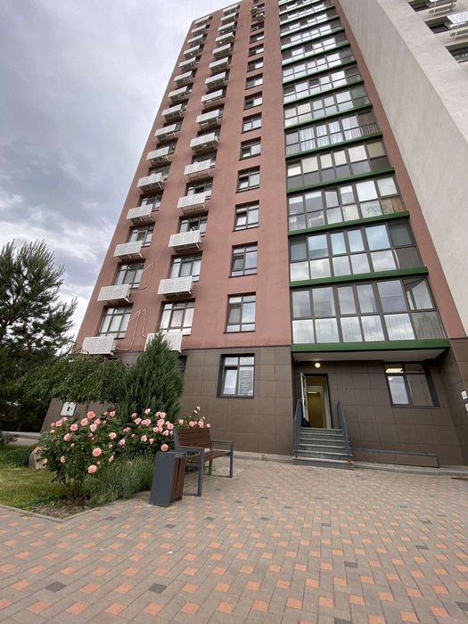 Вул. Тираспольська 60 ЖК Місто Квітів. 3-к 65.9 м2 з ремонтом. Без %.