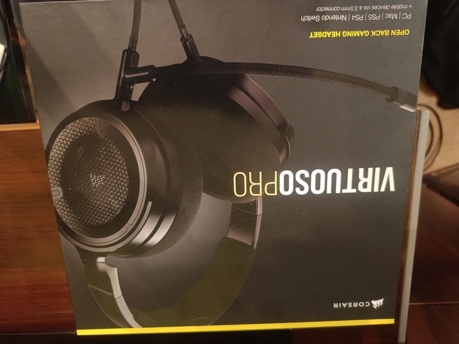 Słuchawki Corsair Virtuoso Pro Nauszne Czarne  Gamingowe Jack 3,5 mm