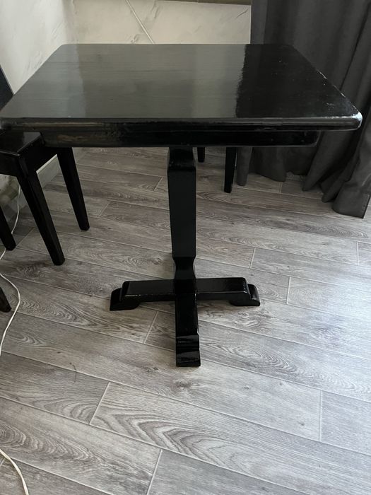 Журнальний столик. Дуб.