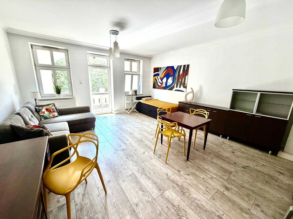 Mieszkanie 38,5m2 kawalerka z balkonem do wynajęcia Chorzów Dąbrowskiego