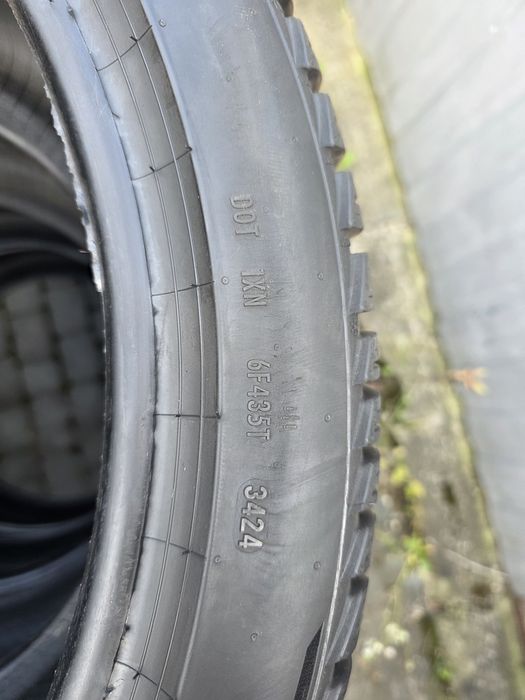 Pirelli 285/35/20  P Zero Winter 2