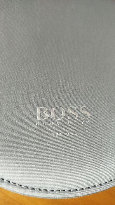 Kosmetyczka z lusterkiem Hugo Boss